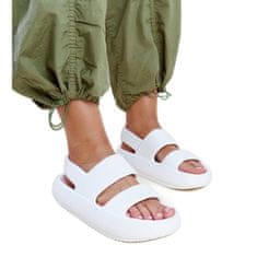 Bílé sandály velikost 41
