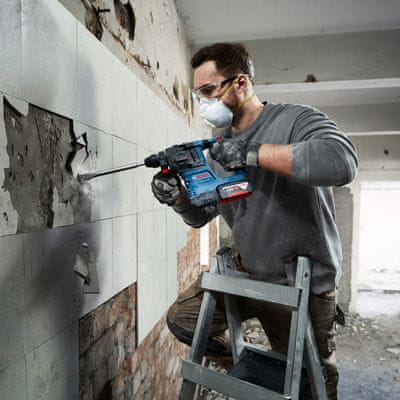 BOSCH Professional vrtací a sekací kladivo Cordless Hammer Drill GBH 185-LI (2× akumulátor GBA 18V 4.0Ah ) (0.611.924.021)