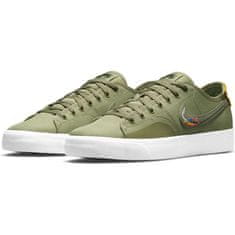 Nike Boty skateboardové olivové 41 EU SB Blazer Court Dvdl Daan Van Der Linden