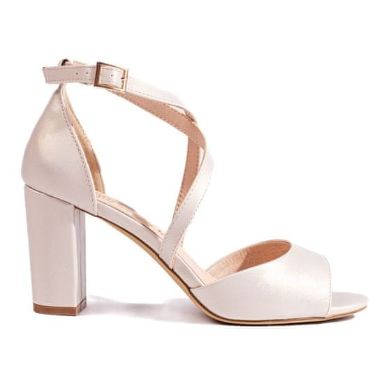 Krémové elegantní sandály Sergio Leone