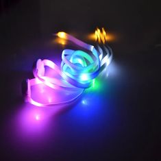 VIVVA® Tkaničky do bot, Svitící Šňůrky na boty, Tkaničky do bot s LED světly (120 cm) | LUMOLOOPS