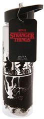 CurePink Plastová láhev na pití Stranger Things: Logo (objem 510 ml)