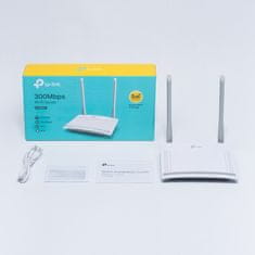 TP-Link TL-WR820N 300Mbps Wireless N Router, 3x10/100 RJ45, rodičovská kontrola, 2x5dBi anténa