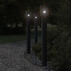 Vidaxl Venkovní stojací lampa se zásuvkou černá 110 cm nerezová ocel