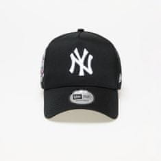 New Era Kšiltovka New York Yankees World Series Patch 9FORTY E-Frame Adjustable Cap Black/ Kelly Green Universal