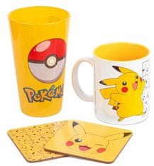 CurePink Dárkový set Pokémon|Pikachu: Keramický hrnek - sklenice - 2 tácky (objem sklenice 500 ml|hrnek 315 ml|tácky 10 x 10 cm)