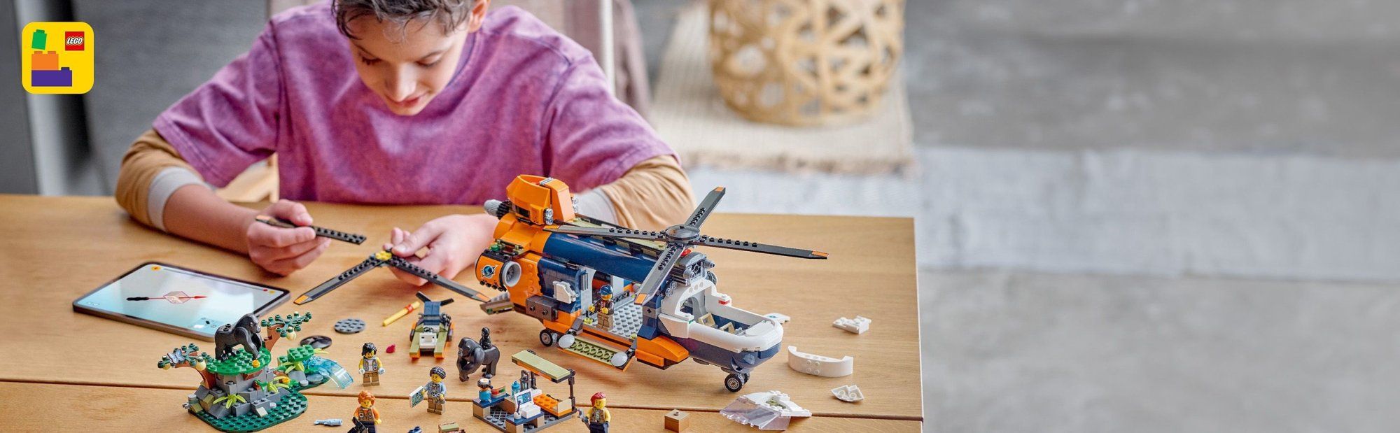 LEGO City 60437 Helikoptéra na průzkum džungle v základním táboře