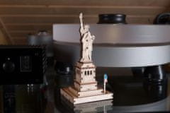 UGEARS 3d dřevěné mechanické puzzle socha svobody