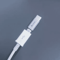 Izoxis Adaptér USB-C na Micro USB 2.0, Plug & Play, hliník/PVC, 2,3/0,6/1,1 cm