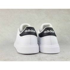 Adidas Boty bílé 35.5 EU Advantage Base 2.0