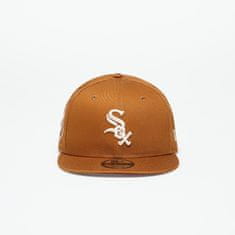 New Era Kšiltovka Chicago White Sox Side Patch 9Fifty Snapback Cap Toasted Peanut/ Stone S-M S-M Hnědá