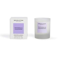 Makeup Revolution Vonná svíčka Patchouli & Cedarwood (Scented Candle) 170 g