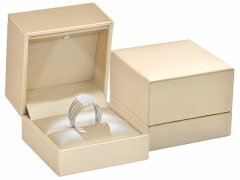Jan KOS Luxusní LED osvětlená koženková krabička na prsten ZK-2/L/A20