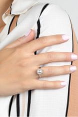 Brilio Silver Elegantní stříbrný prsten s perlou a zirkony RI034W (Obvod 54 mm)