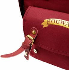 CurePink Batoh Harry Potter: Erb Bradavic - Hogwarts (objem 9,5 litrů|27 x 35 x 10 cm) červený polyester