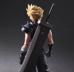 Square Enix FINAL FANTASY VII REMAKE PLAY ARTS KAI figurka - CLOUD STRIFE VER. 2 (27cm)