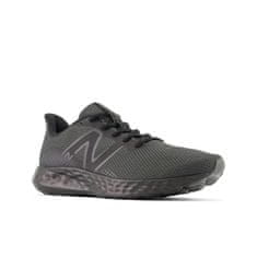 New Balance Boty černé 42.5 EU 411