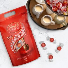 LINDT LINDOR pralinky Mléčná čokoláda 1000g