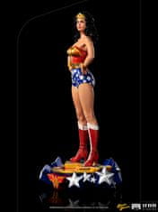 Iron Studios IRON STUDIOS DC Universe Wonder Woman Lynda Carter, měřítko 1:10 - 23 cm