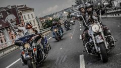 Stips.cz Spolujízda na 3 hodiny na Harley - Davidson Softail heritage