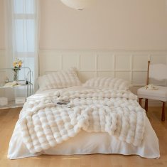 HOME & MARKER® Luxusní měkká deka, útulná teplá Deka pro chladné noci, jemný a šetrný materiál, elegantní design | COZYGLAM Bílá