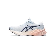 Asics Boty běžecké bílé 42 EU Novablast 3