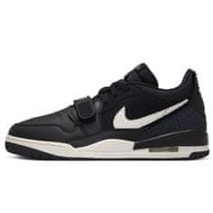 Nike Boty černé 43 EU Jordan Legacy 312 Low