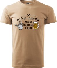 Hobbytriko Tričko pro zahradníka - Správný zahradník zalévá zahradu i sebe! Barva: Emerald (19), Velikost: 4XL, Střih: pánský