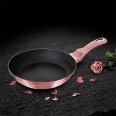 Berlingerhaus Pánev s titanovým povrchem 28 cm I-Rose Edition BH-6025