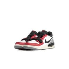 Nike Boty 45.5 EU Jordan M Legacy 312