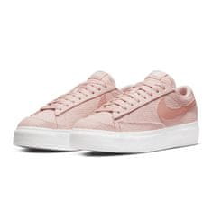 Nike Boty Blazer Low Platform DN0744-600 velikost 38