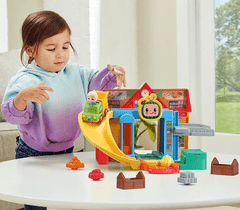 Vtech Vtech Cocomelon hrací set Obchod s potravinami a hudební autíčko JJ))