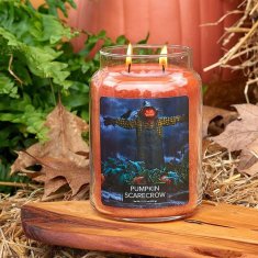 Village Candle vonná svíčka Pumpkin Scarecrow (Dýňový strašák) 737g