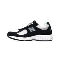 New Balance Boty 46.5 EU M2002RRA