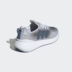 Adidas Boty šedé 40 EU Swift Run 22