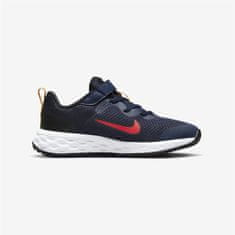 Nike Boty tmavomodré 31.5 EU Revolution 6