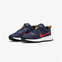 Nike Boty tmavomodré 31.5 EU Revolution 6