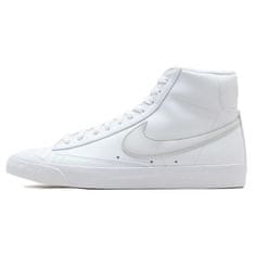 Nike Boty basketbalové bílé 42.5 EU Blazer Mid 77 Vntg Nas