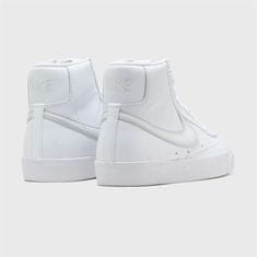 Nike Boty basketbalové bílé 42.5 EU Blazer Mid 77 Vntg Nas