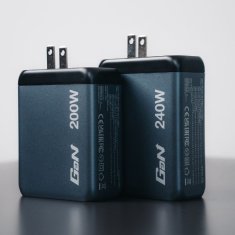 Verbatim VERBATIM GAN 200W SÍŤOVÁ NABÍJEČKA 3XUSB-C/USB-A + EU/UK/US GNC-200 ADAPTÉR 32204