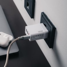 Verbatim Síťová nabíječka Verbatim 30W 3xUSB-A/ USB-C PD 3.0 CHR-30EU2 bílá/bílá 49701