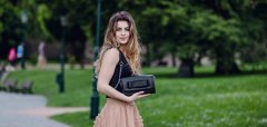 Vuch Dámská crossbody kabelka Lierin Black