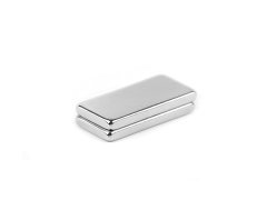 Magnet 10x20 mm - nikl (2 ks)