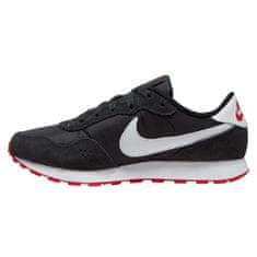 Nike Boty Md Valiant CN8558-016 velikost 38,5