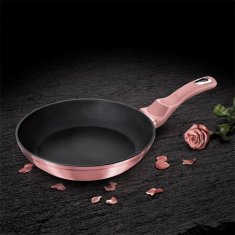 Berlingerhaus Pánev s titanovým povrchem 28 cm I-Rose Edition BH-6025