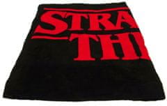 CurePink Fleece deka Stranger Things: Logo (130 x 170 cm)