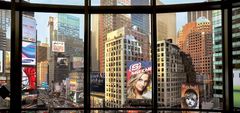 Puzzle Pohled z okna na Times Square - PANORAMATICKÉ PUZZLE