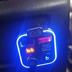 Xtrobb 22355 FM Bluetooth nabíječka 12/24 V černá