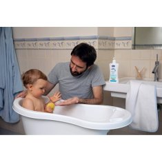 Chicco Šampon na tělo s dávkovačem Baby Moments Protection 93% přírodních složek 750 ml