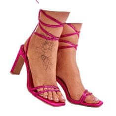 Sandály Model Nessy H8-508 Fuchsia - Krok ve velkém stylu velikost 41